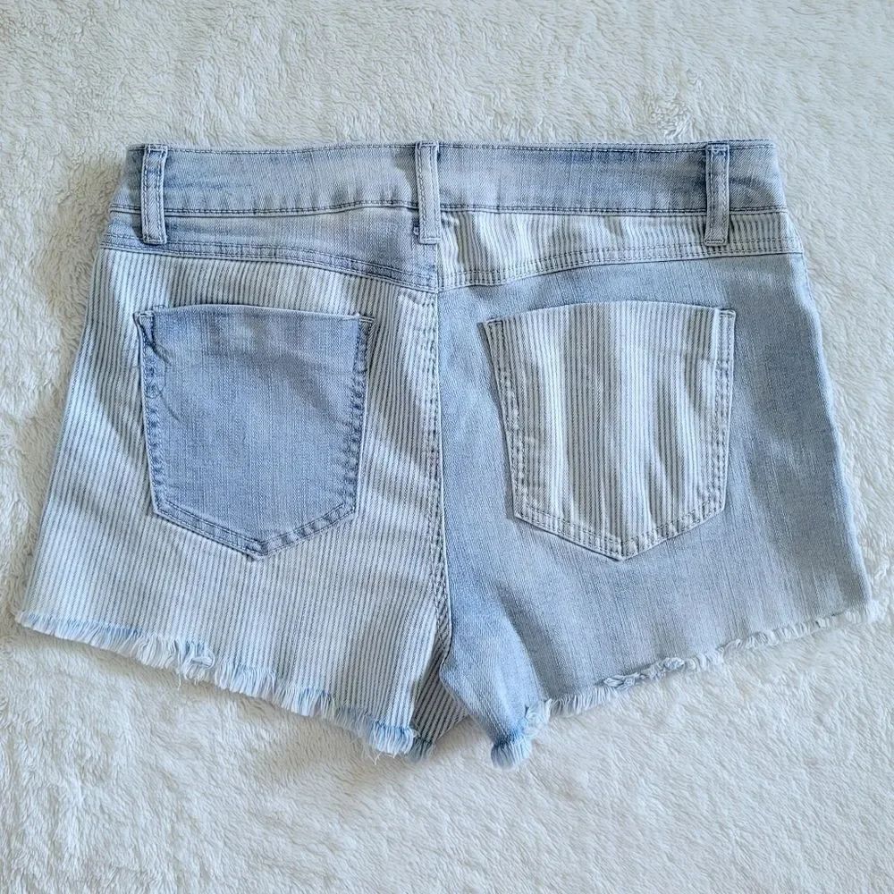 Rewash "The Riley" High Rise Shorts - NWT - Picture 2 of 12